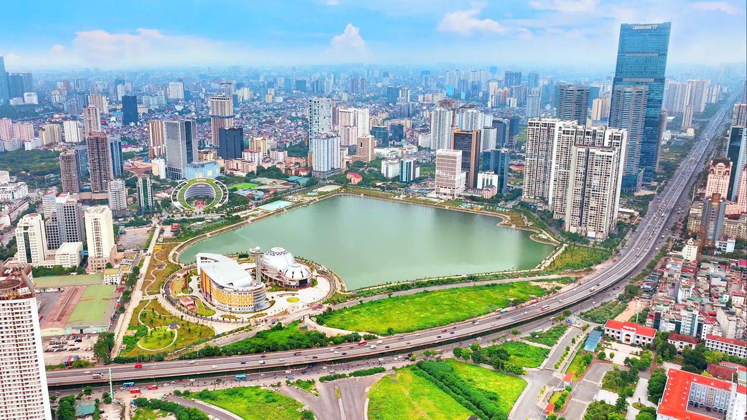 Hà Nội thu ngân sách hơn 700.000 tỷ đồng năm 2025